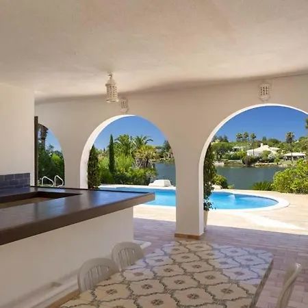Sleeps 8 Pool Air Con T479857 * Quinta do Lago